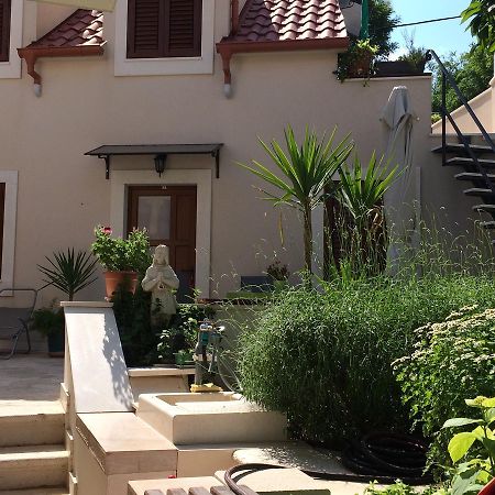 Guesthouse Kresic Split Exterior photo