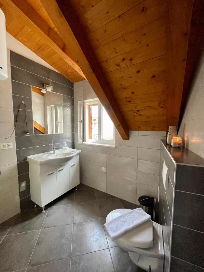 Guesthouse Kresic Split Exterior photo