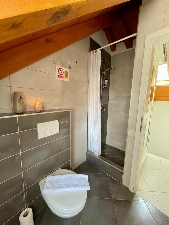 Guesthouse Kresic Split Exterior photo