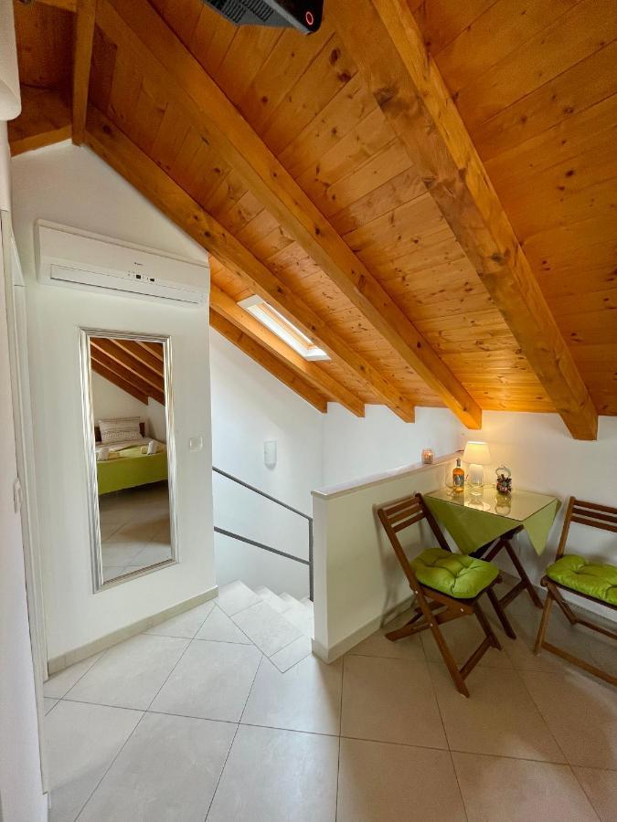 Guesthouse Kresic Split Exterior photo