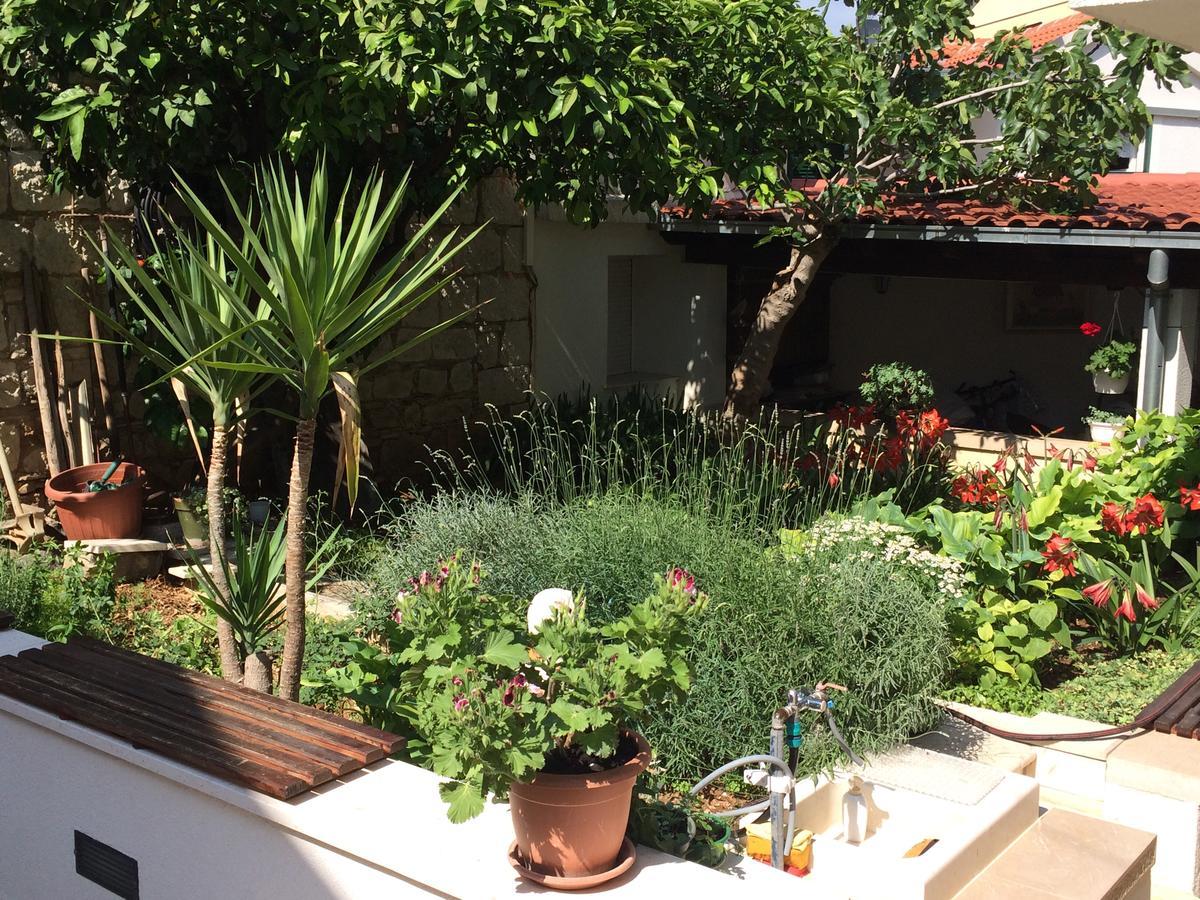 Guesthouse Kresic Split Exterior photo